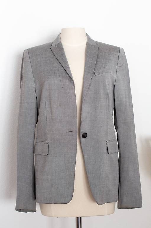 Giacche: Esprit Blazer hellgrau glänzend Gr. 36/S – Usato da Biberstein venduto da evolution89