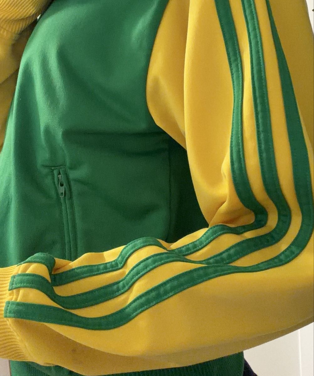 Adidas Vestes: Jacket Adidas verte et jaune – D'occasion à Pully par luc_9sgk 4