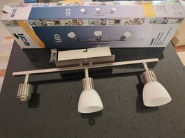 Lampe spot LED 