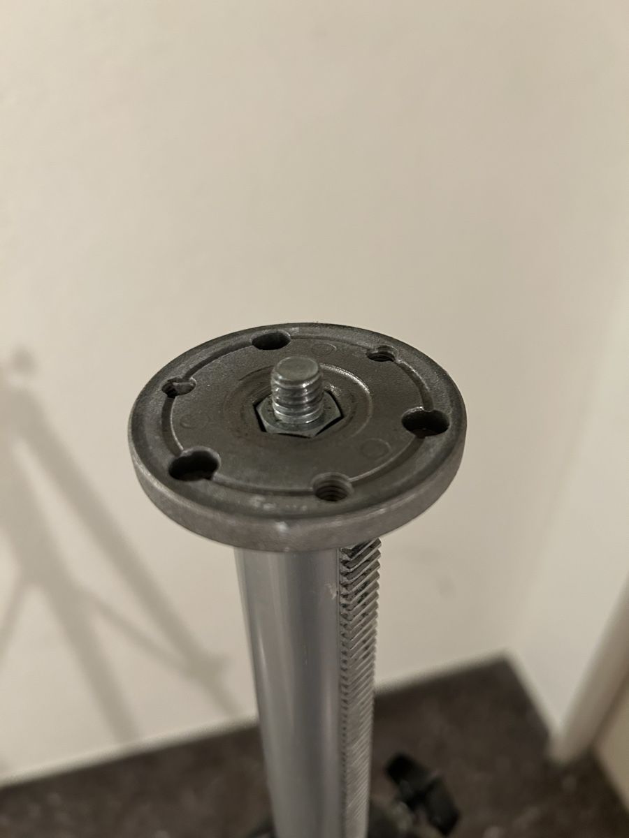 Manfrotto Trépieds & Accessoires: Manfrotto Studio Stativ Pro Alu, sehr stabil  – D'occasion à Glattfelden par gwendolyn007 8