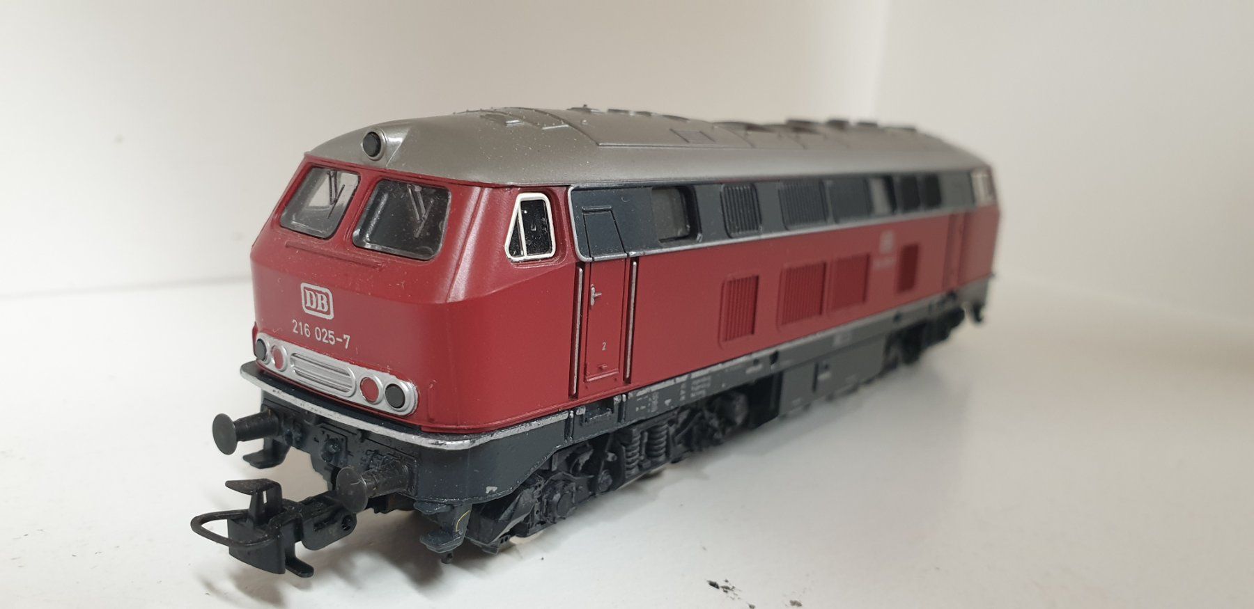 Märklin Modellini di ferrovie: Märklin Diesellok DB V216 H0/DC – Usato da Geroldswil venduto da TopTrain54 5