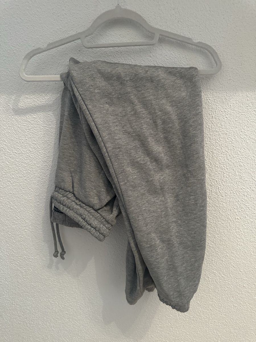 Zara Pantaloni: ZARA Trainerhose – Usato da Eschenbach LU venduto da Tatzi1 1