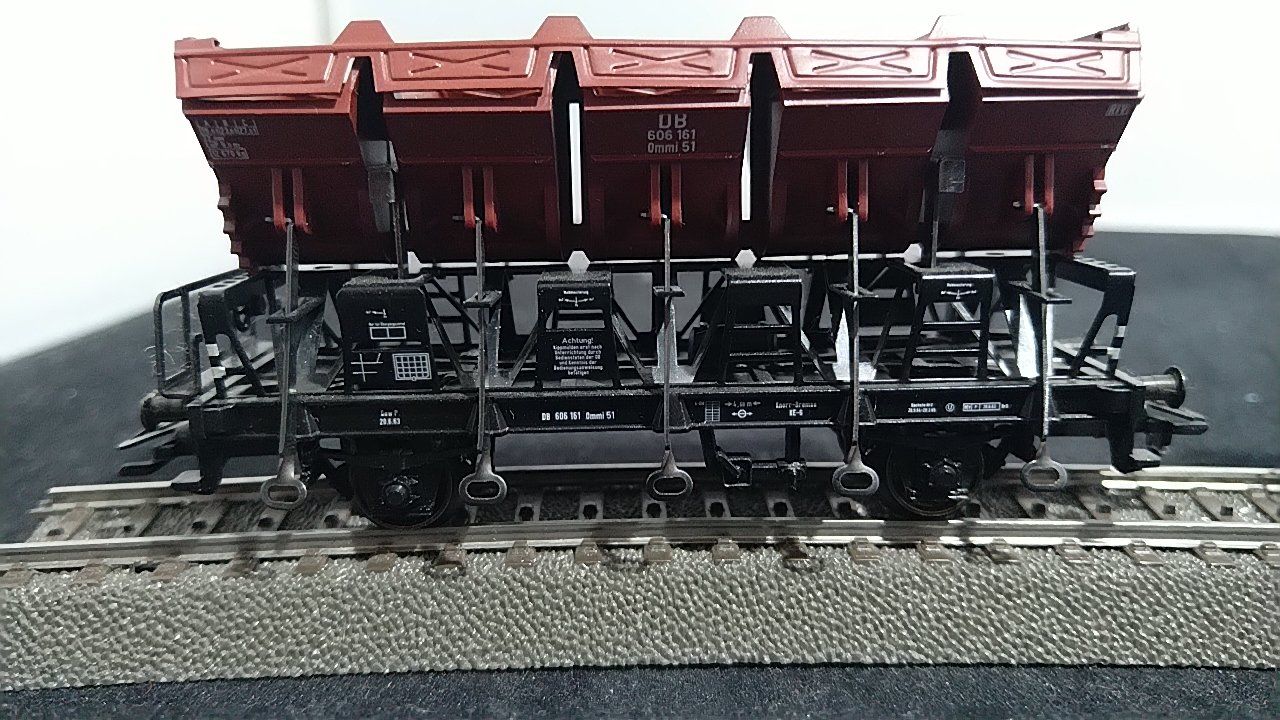 Märklin Modellini di ferrovie: Spur H0 - Art.Nr. 4635 Muldenkippwagen. – Usato da Uster venduto da Regenwurm61 4