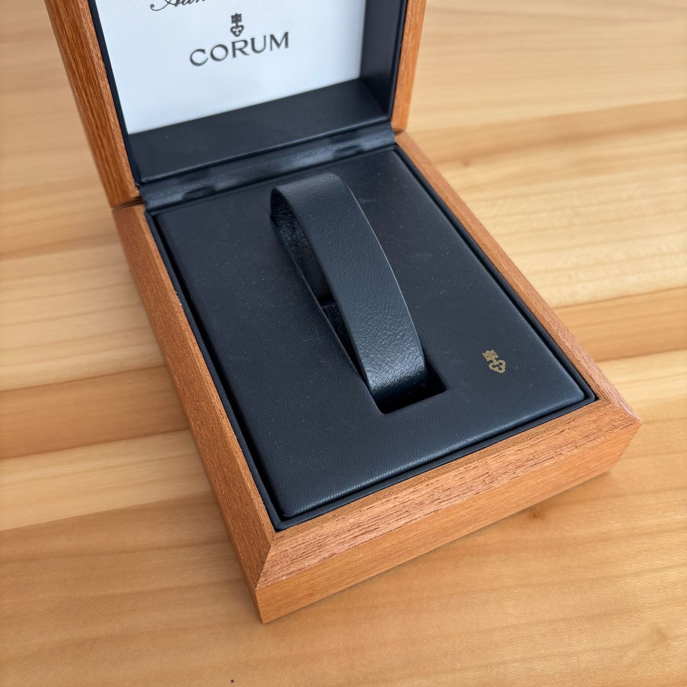 Corum Orologi: Corum Admirals Cup Holzbox – Usato da Winterthur venduto da LaBodega 1