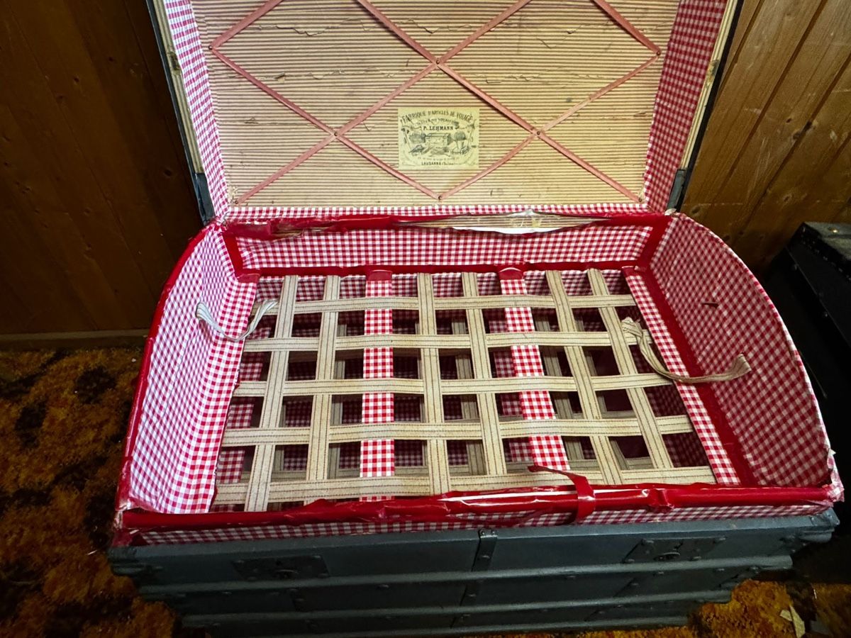 Cassapanche: Grosse Truhe / antiker Seekoffer – Usato da Egg b. Zürich venduto da Brocki_Insel_Egg 5