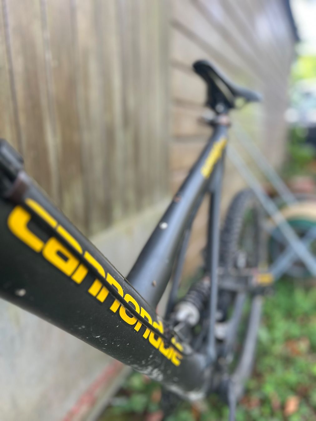 Cannondale Biciclette: Cannondale super V 700 vtt – Usato da Lausanne 27 venduto da Jeremygigon 3