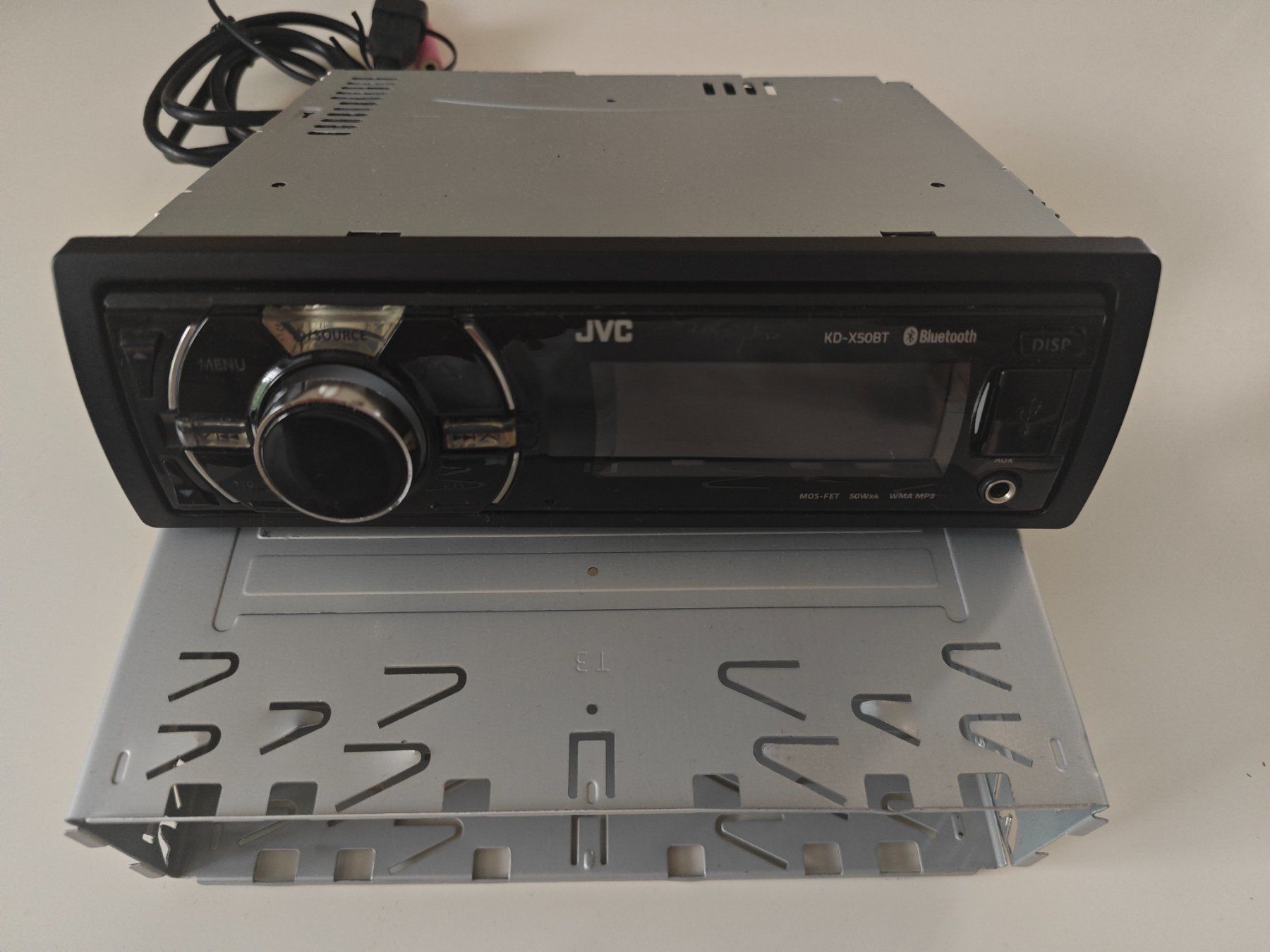 JVC Radios: JVC KD-X50BT / Autoradio mit Bluetooth – D'occasion à Baden par aloha_1 2