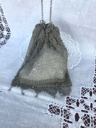 Pompadour Réticule Ridikül antik silber?