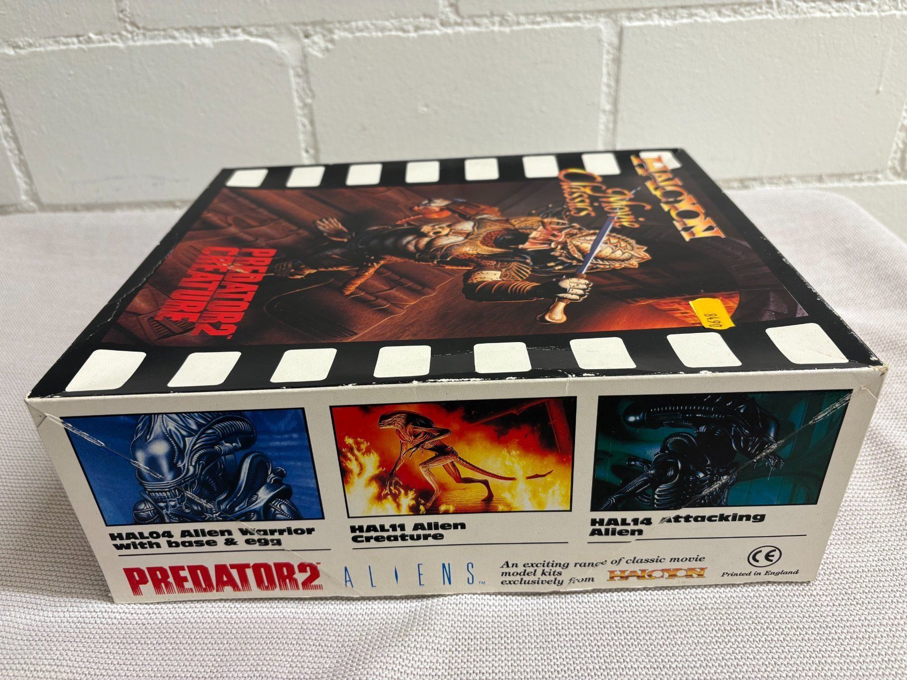 Baukästen: NEU Halcyon Predator 2 Creature Kit, 1994 ungeöffnet ! – Neu und originalverpackt aus Ottenbach von TimelessEmotions. 2