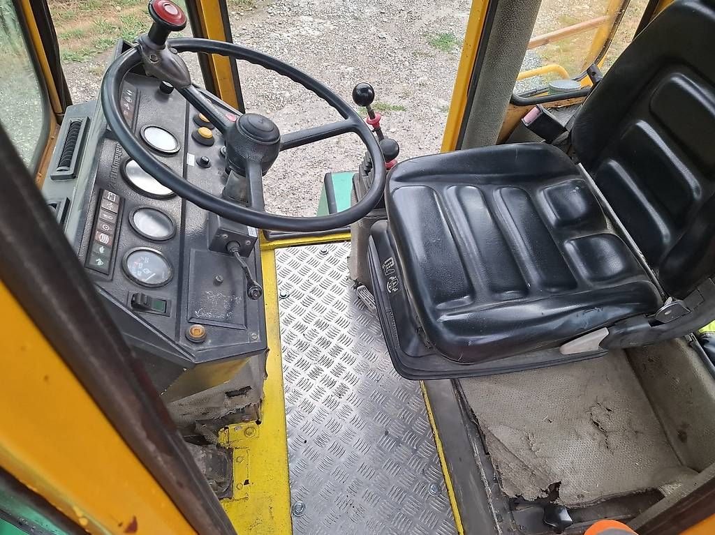 Hoflader: Zettelmeyer ZL602 SL Radlader mit Zubehör – Gebraucht aus Melchnau von set_69fv 4