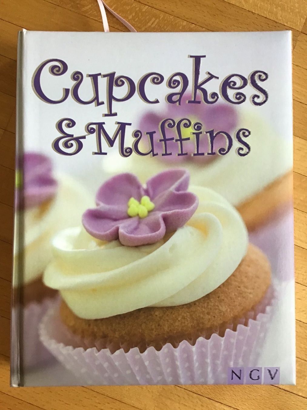 Libri: Cupcakes & Muffins Rezeptbuch – Nuovo (secondo la descrizione) da Frenkendorf venduto da silasho