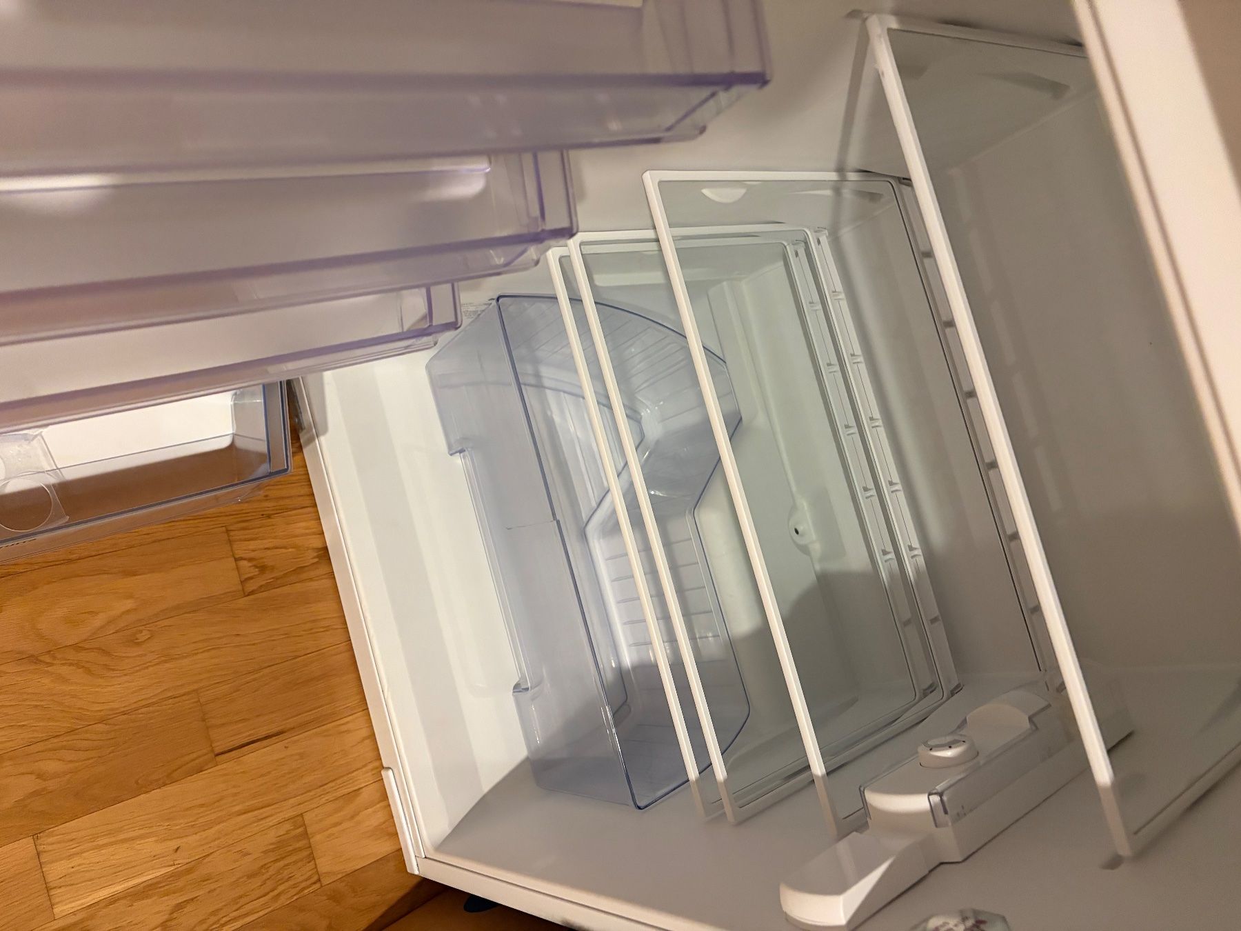 Réfrigérateurs: Kühlschrank – D'occasion à Fribourg par mar_xn5k 1