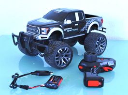 Carrera RC Ford F150 Raptor schwarz defekt