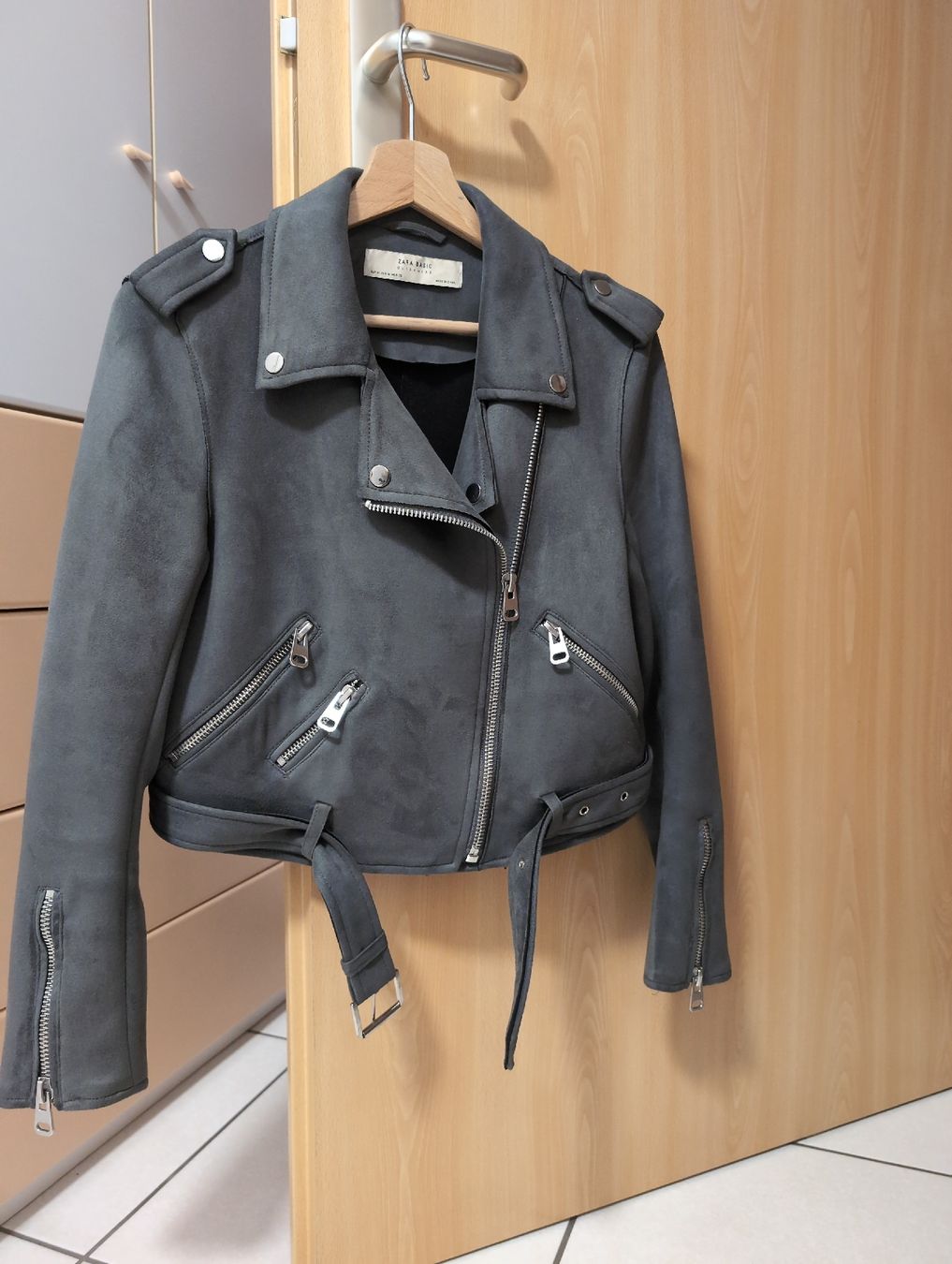 Zara Jacken: Giacca grigia zara taglia M – Gebraucht aus S. Pietro von van_2826 1