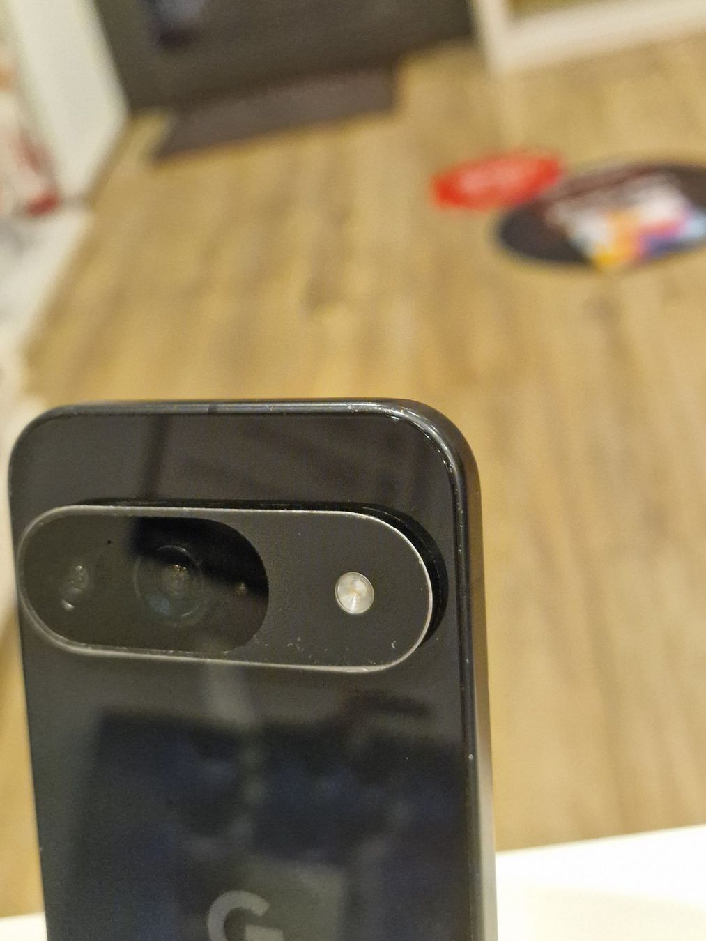 Google Telefoni cellulari / Smartphones: Google Pixel 9 256GB Obsidian ab CHF 100 – Usato da Wetzikon ZH venduto da uelivernetzt 3