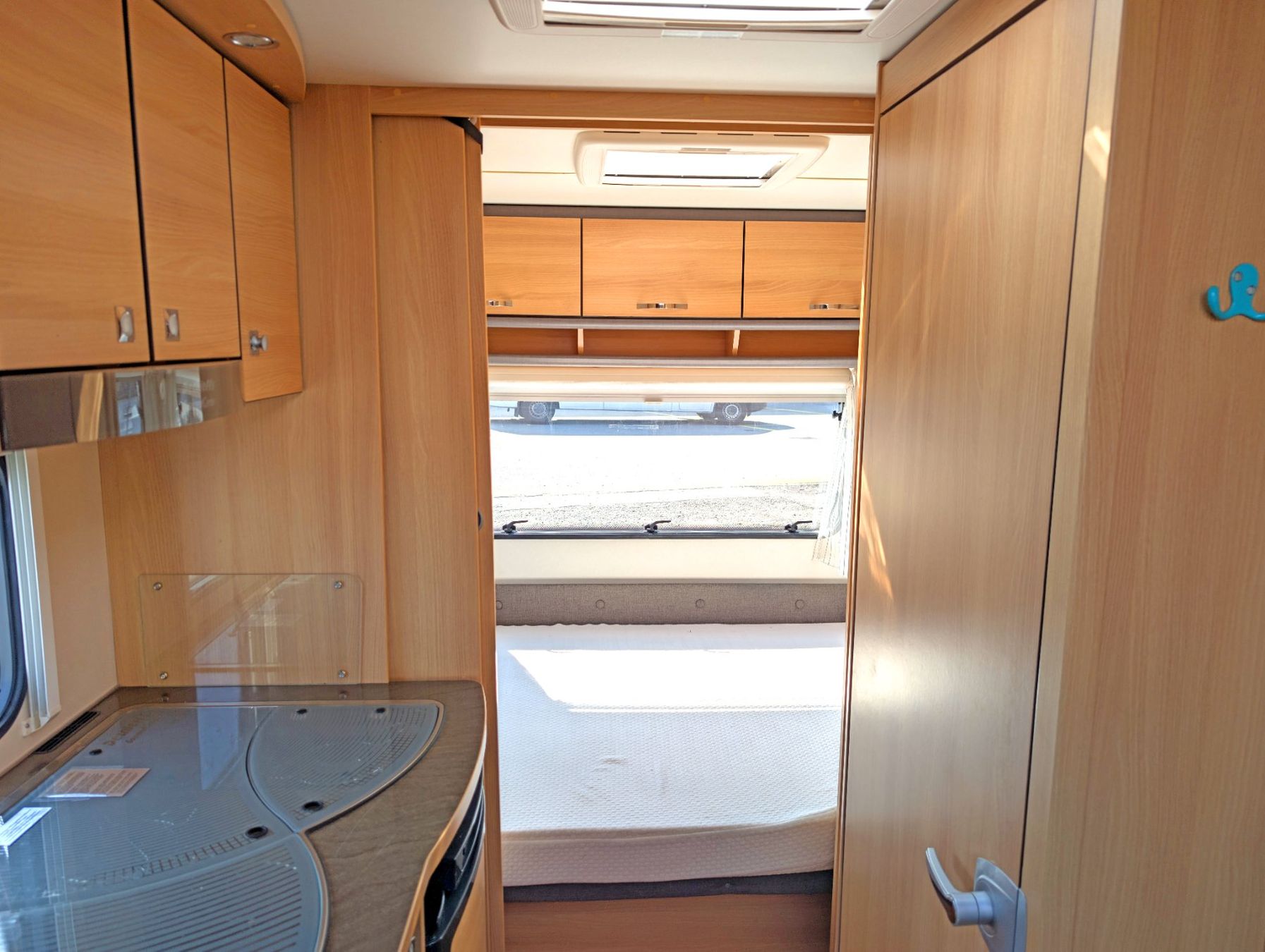 Dethleffs Veicoli da campeggio: Wohnwagen  Dethleffs S.E. 430 QR – Usato da Winterthur venduto da MCW 3