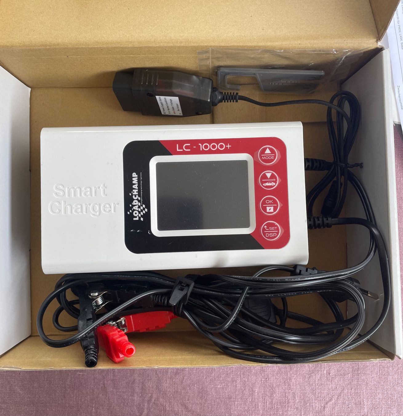 Ladegeräte: Loadchamp LC-1000+ Batterieladegeraet neu – Neu und originalverpackt aus Kriens von Mayang 2