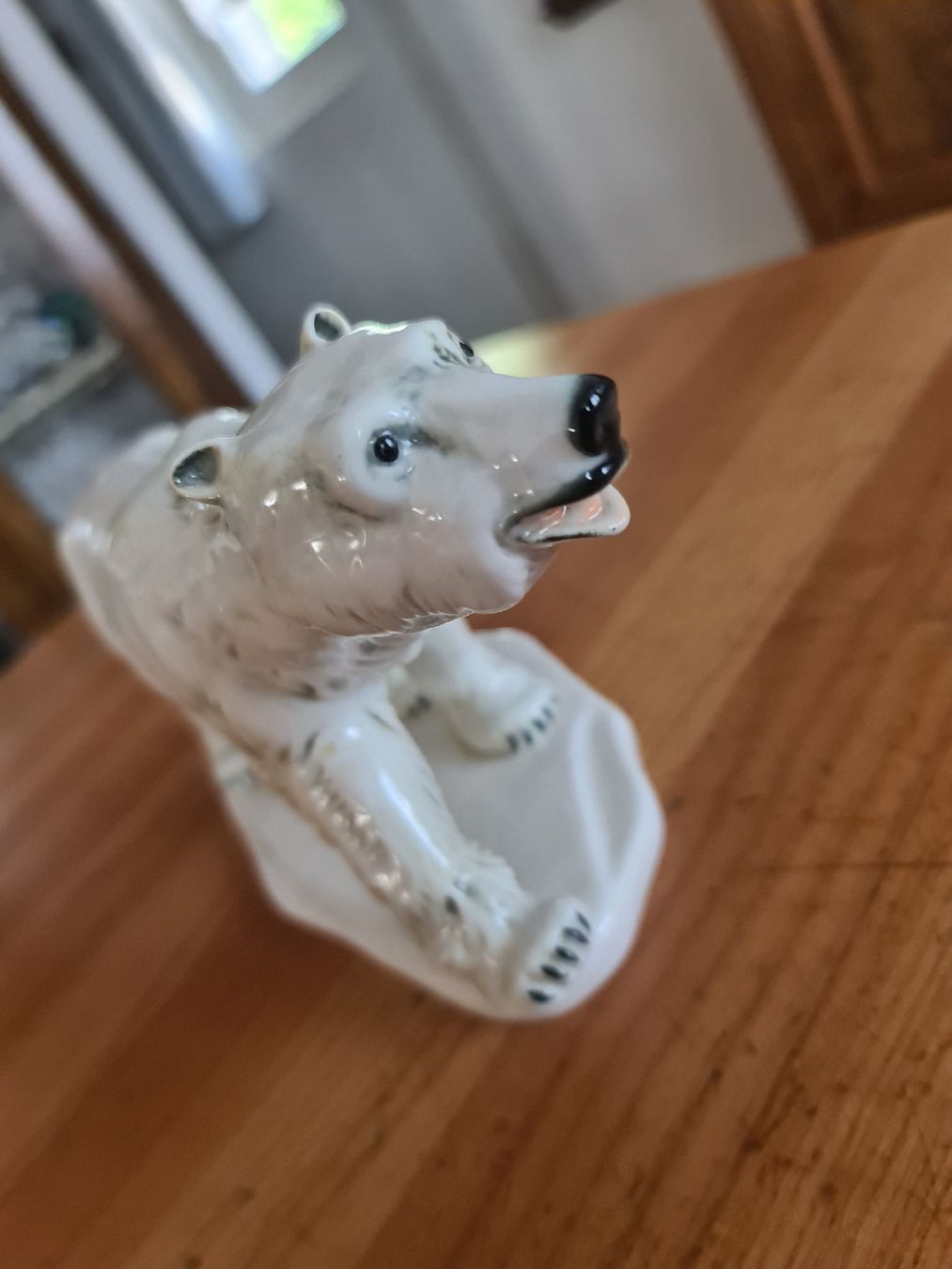 Karl Ens Statuette: antike Porzellanfigur Ens Eisbär  – Usato da henau venduto da Rockj 1