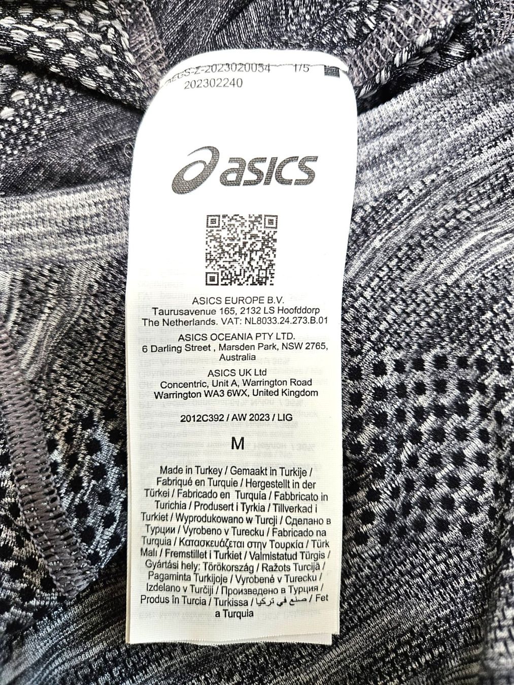 Asics T-shirt: Asics Langarmshirt Grösse M grau meliert neu – Nuovo (secondo la descrizione) da St. Gallen venduto da AnBau 2