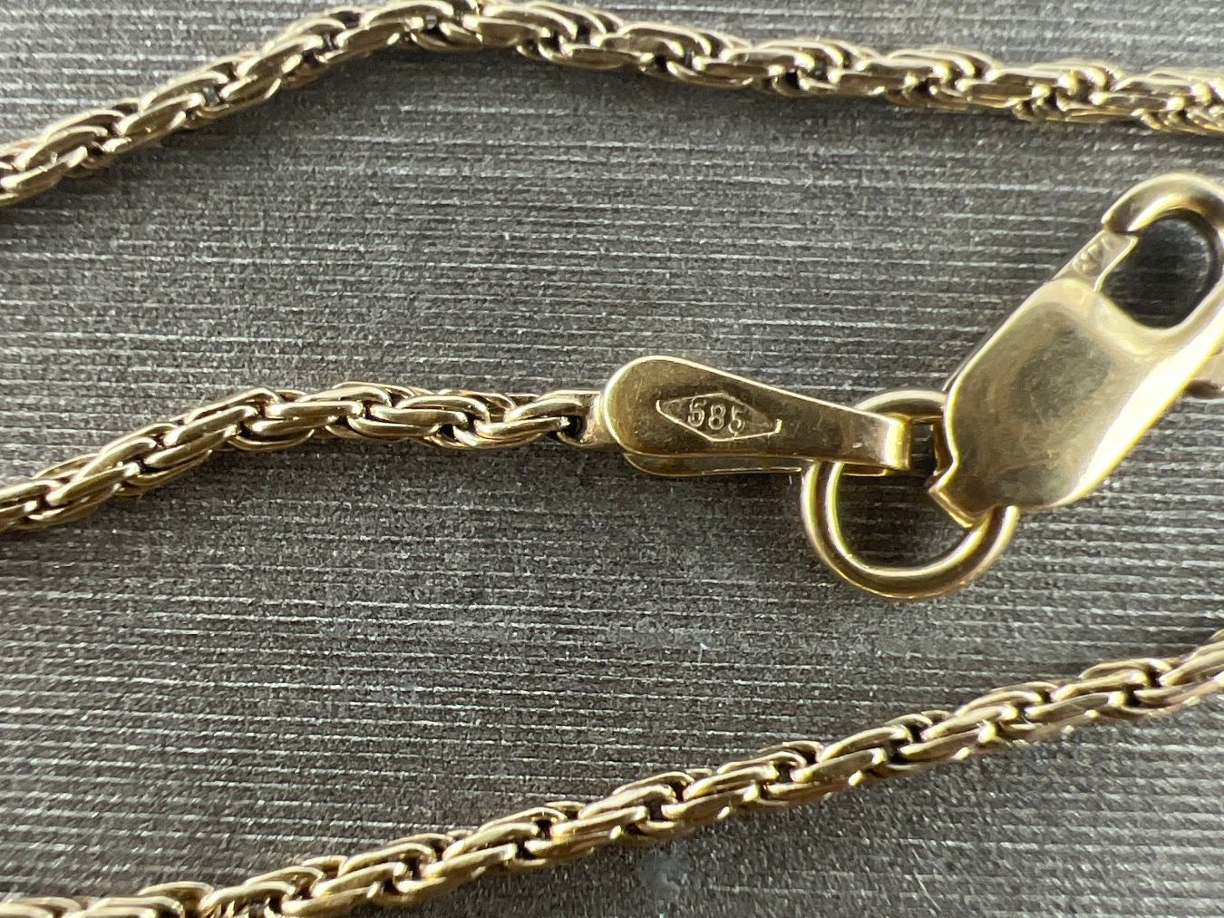 Armbänder & -reifen: Armkette 585 Gold – Gebraucht aus Niederuzwil von leo_8857 1