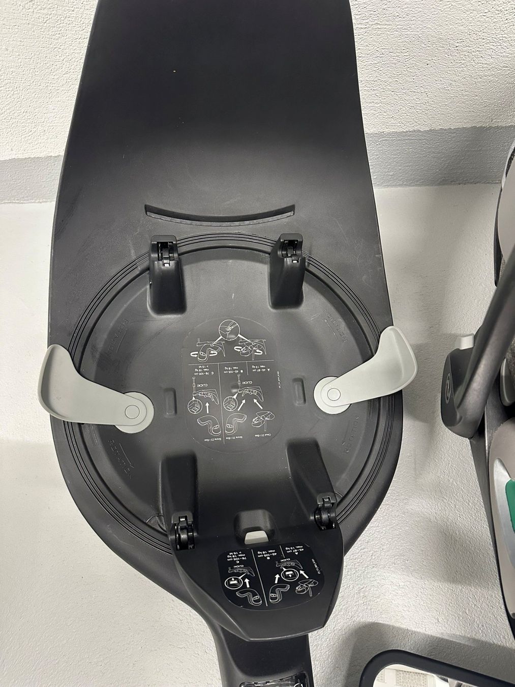 Cybex Sièges auto: Cybex - Cloud T incl. Base – D'occasion à Würenlos par mik_9rt7 5