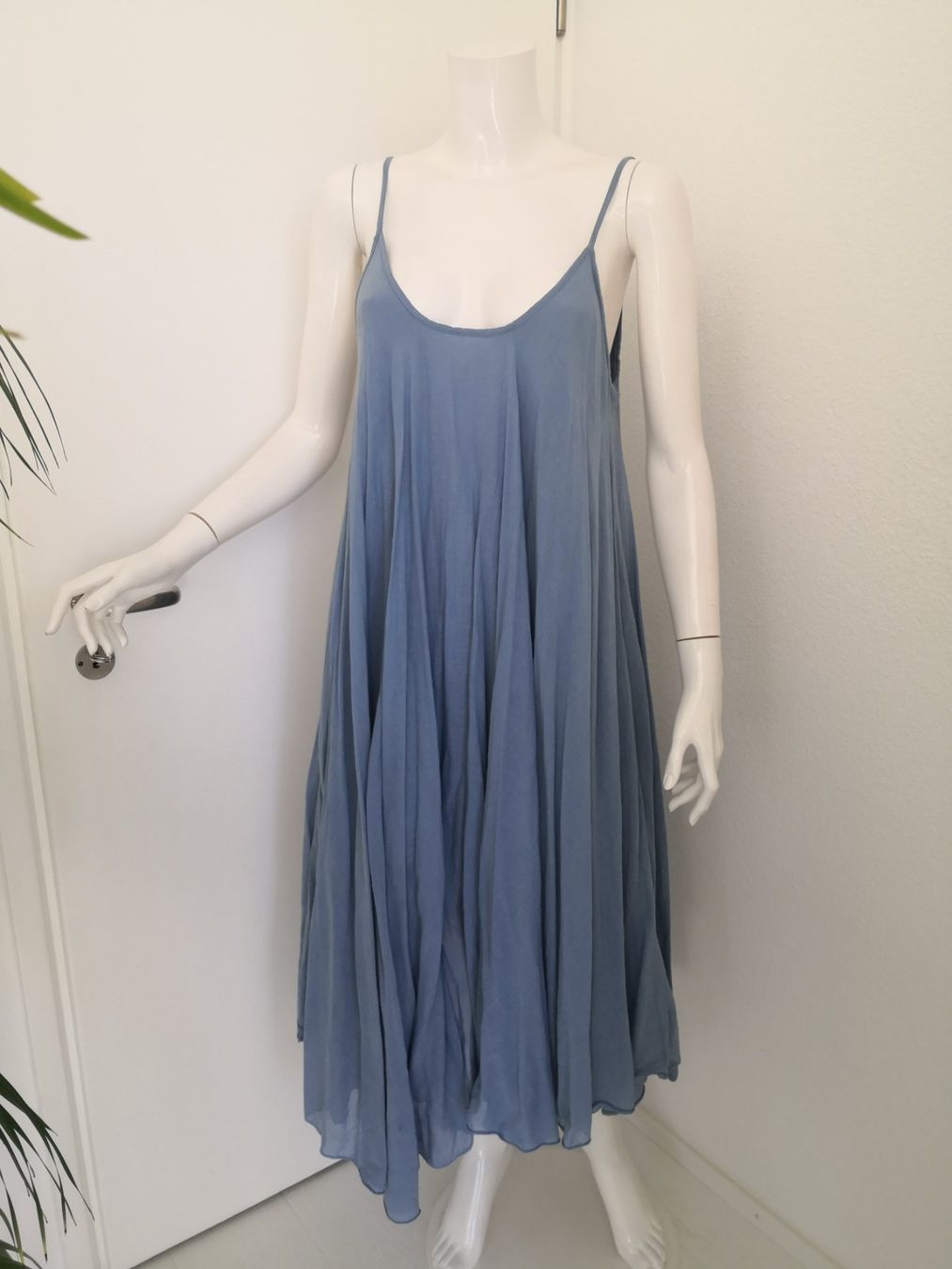 Mango Vestiti: 🤩 MANGO MAXI-KLEID HELLBLAU NEU – Nuovo (secondo la descrizione) da Olten venduto da Naja-Twins-Twins 5