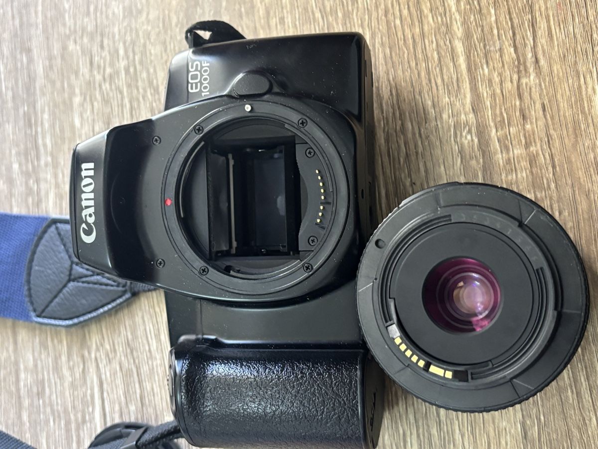 Canon Fotocamera: Canon EOS 1000F Analogkamera + EF 35-80mm Objektiv – Usato da Plasselb venduto da fte_2kvr 5