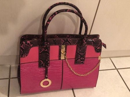 Schicke Handtasche in bunten Pink-Farben, NEU und unbenützt