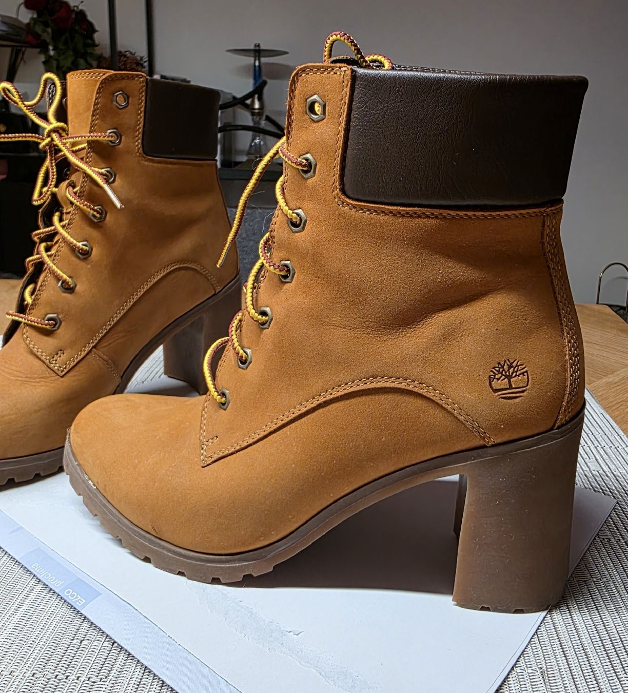 Timberland Scarpe da donna: Timberland Damenstiefel mit Absatz, Grösse 40 – Usato da Schlieren venduto da jen_x559 4