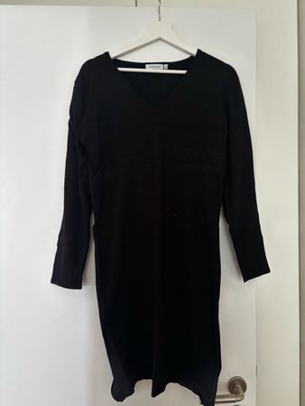 Yessica Kleid, Grösse M, Schwarz, Herbst/Winter Top!