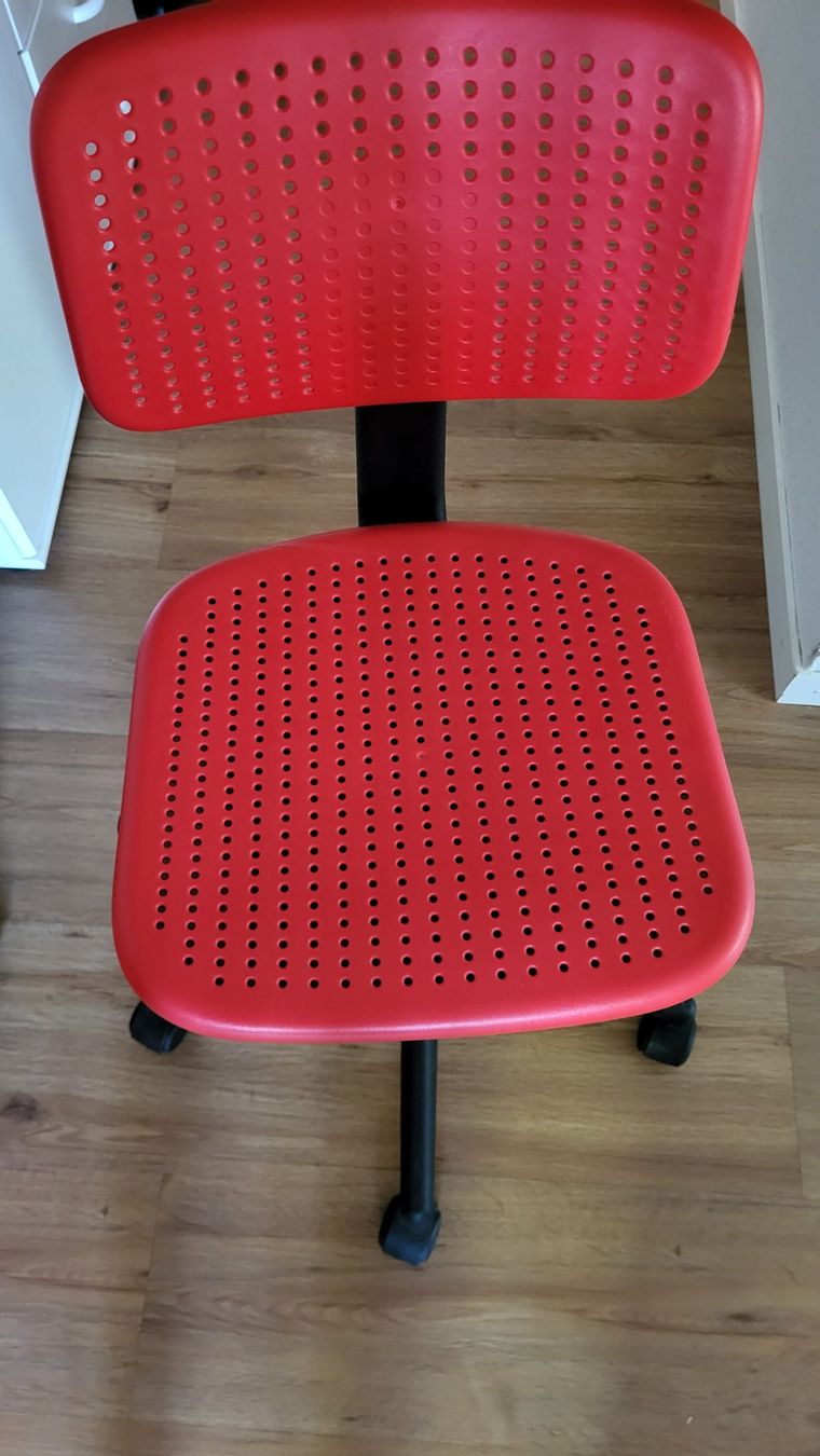 Ikea Sedie: Toller KINDER Bürostuhl – Usato da Rorschacherberg venduto da Maku007