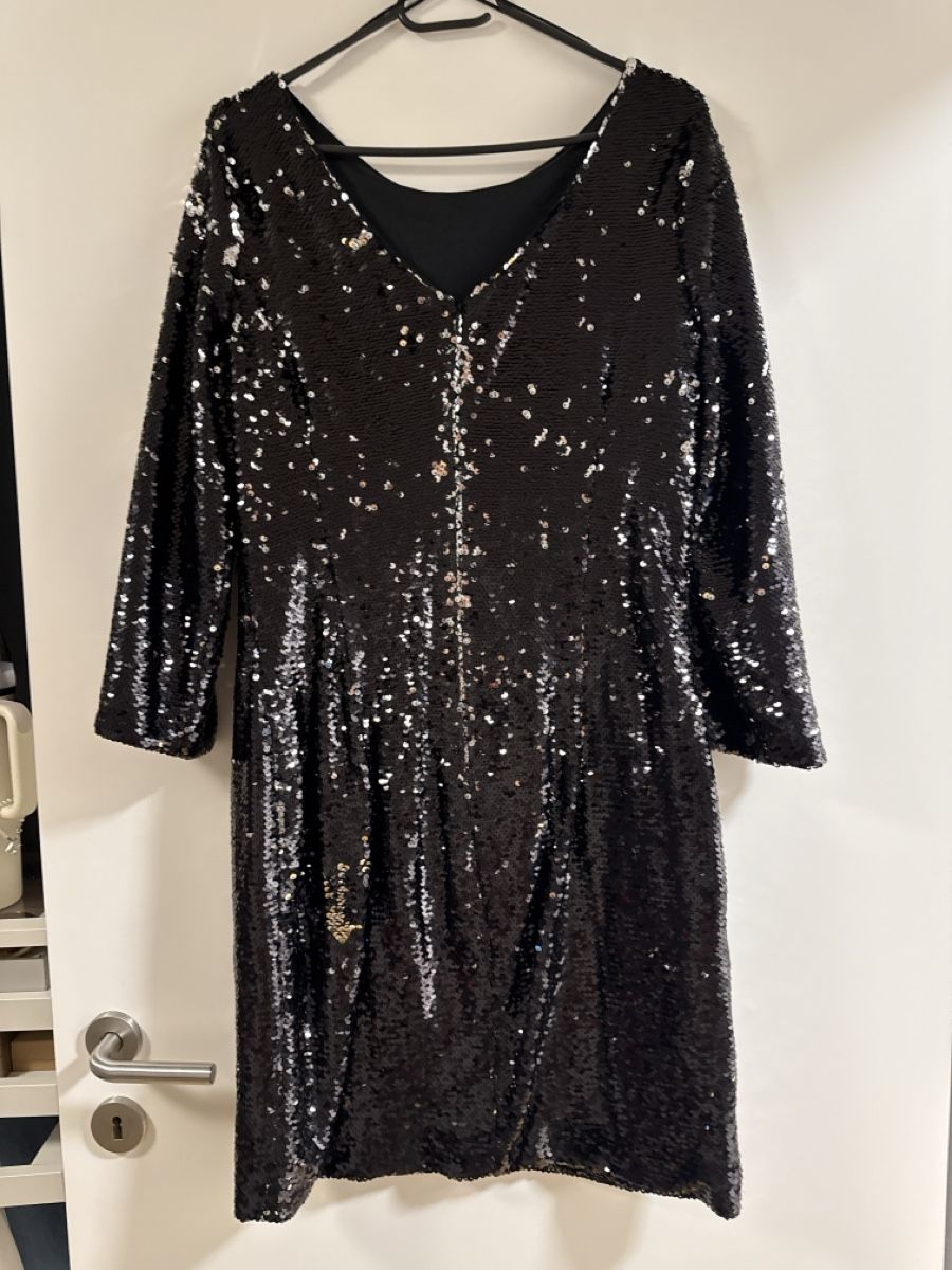 Kleider: Schwarzes Pailletten Kleid – Gebraucht aus Zürich von Sime23 1