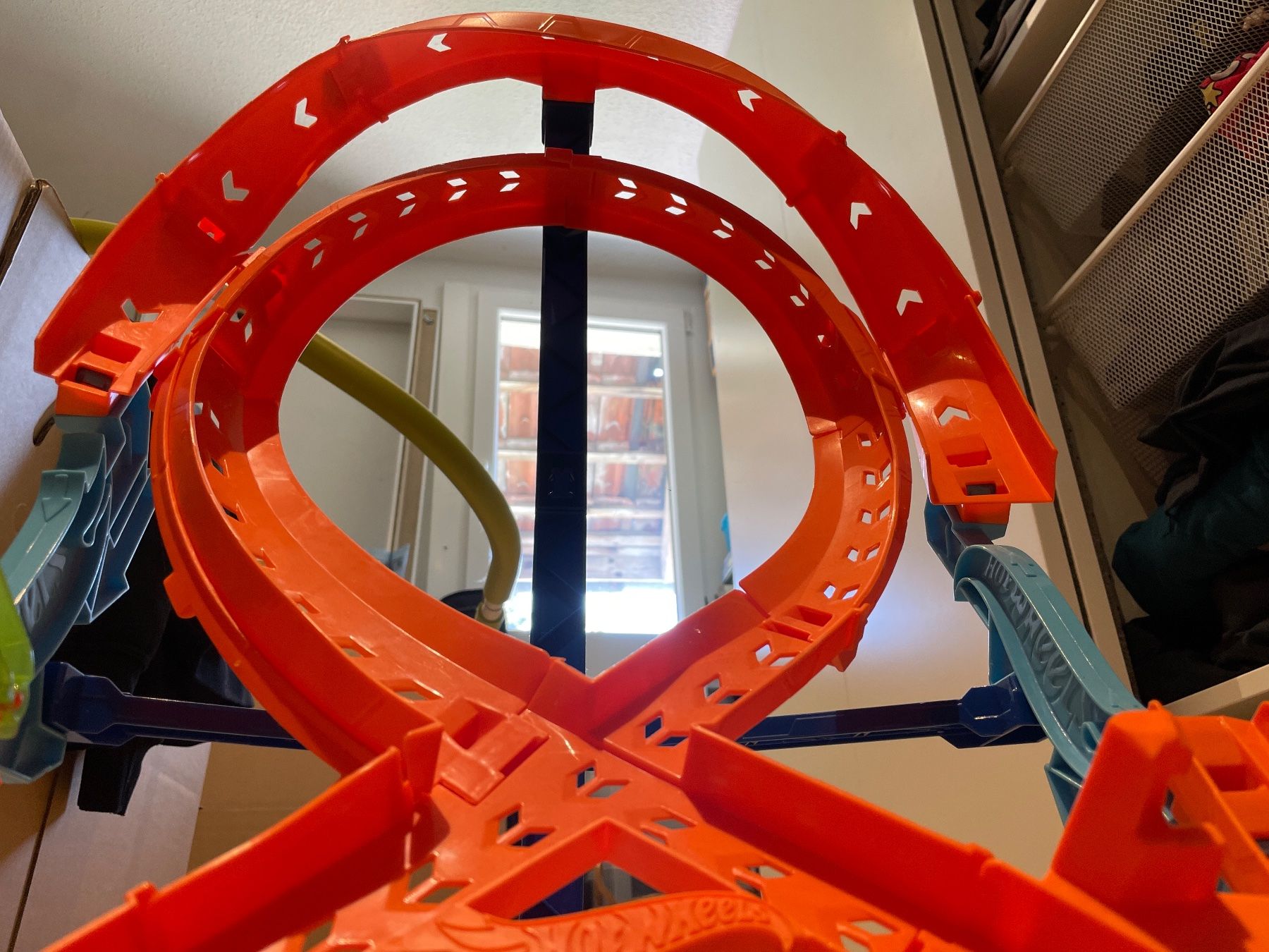 Hot Wheels Jouets: Hot Wheels Loop Race Track Set – D'occasion à Aawangen par Zwergli110 1