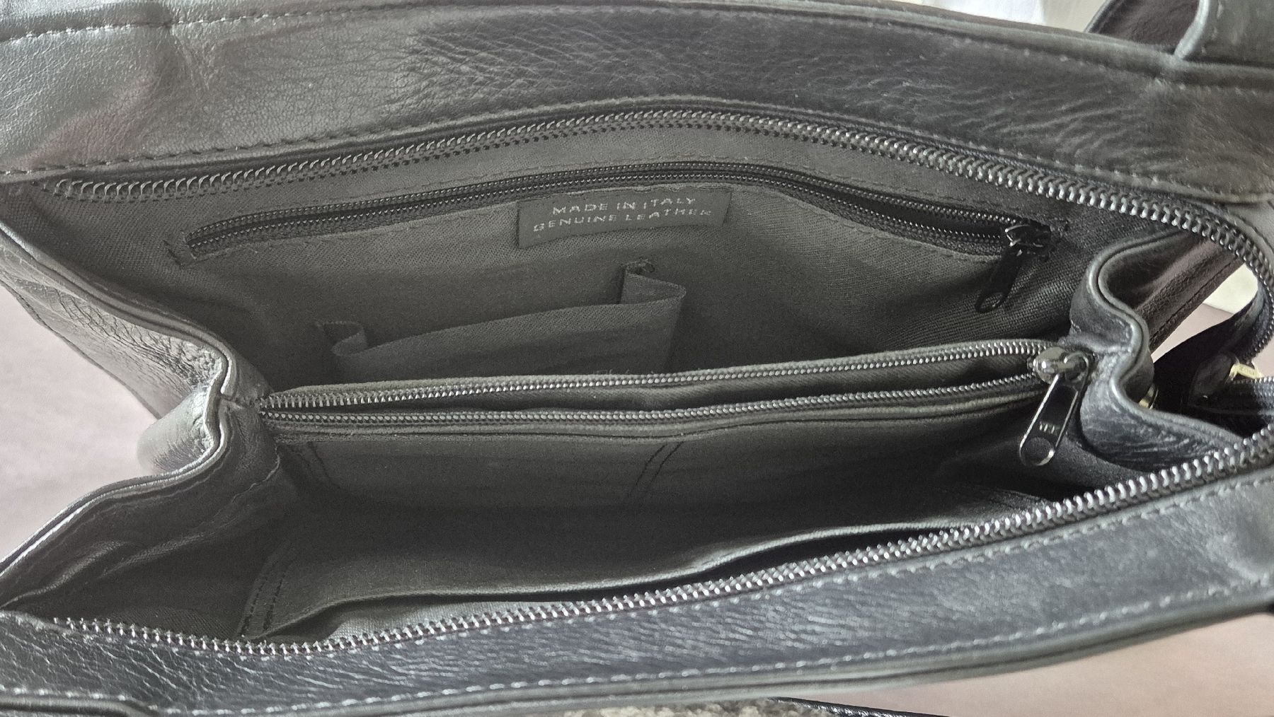 Taschen für Damen: Umhängetasche Anna Minnozzi echtes Leder – Gebraucht aus Illnau von Bab58blau 3