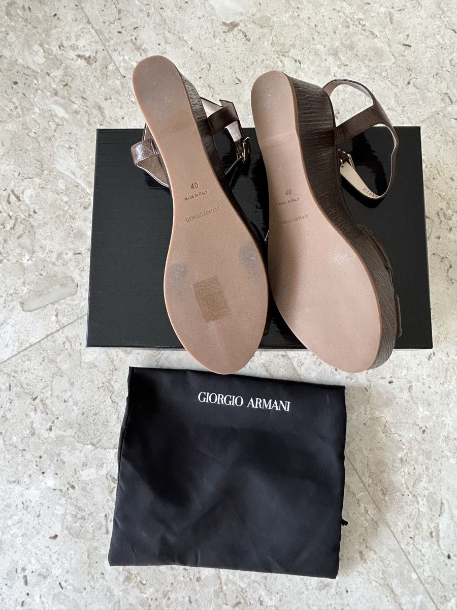 Armani Damenschuhe: Sandali Armani numero 40 NEW – Neu und originalverpackt aus Locarno von Matic04 2