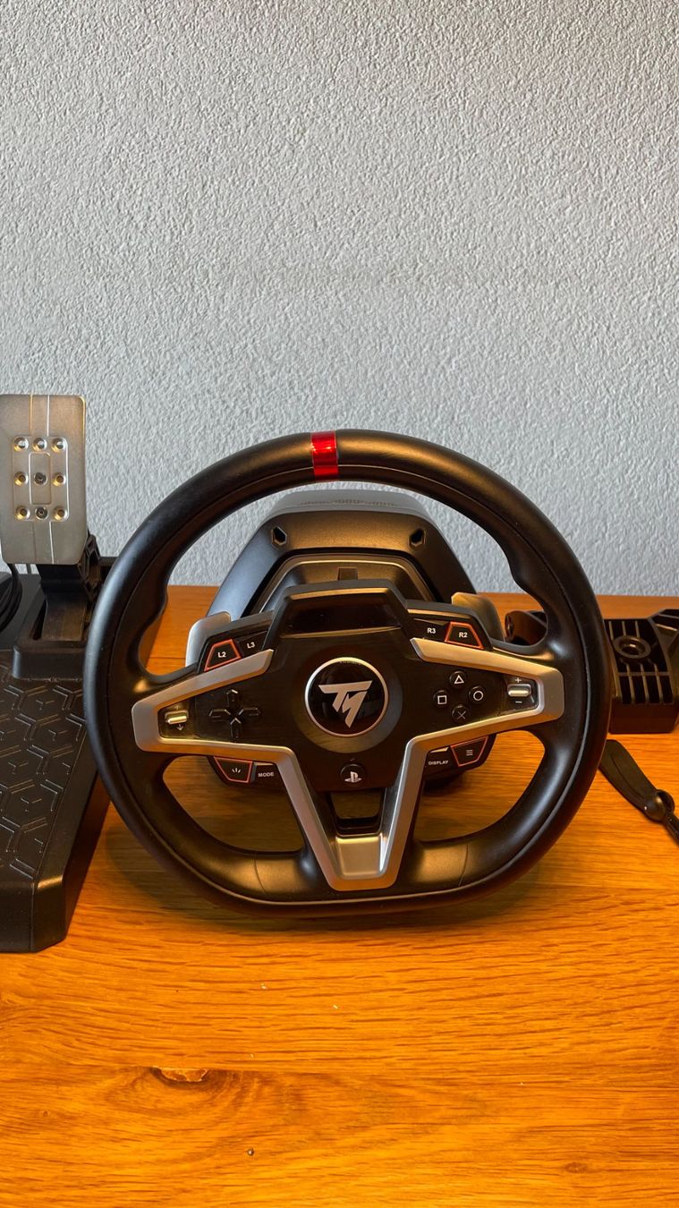 Spiele: Thrustmaster T248 (PC, PS4, PS5) – Gebraucht aus Petit-Lancy von Damienu11 1