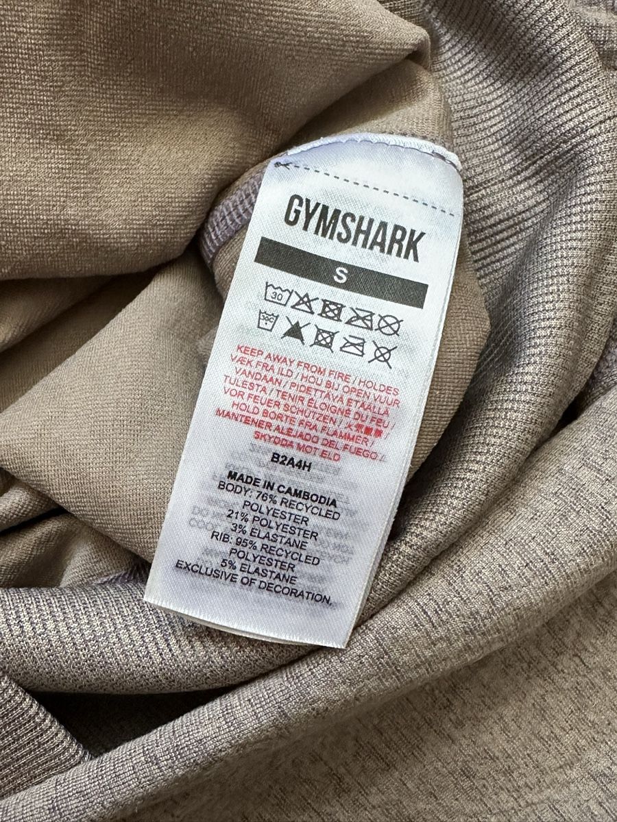 Gymshark Top: Gymshark Pullover grau Groesse S neuwertig – Usato da Zürich venduto da sagres_5 3