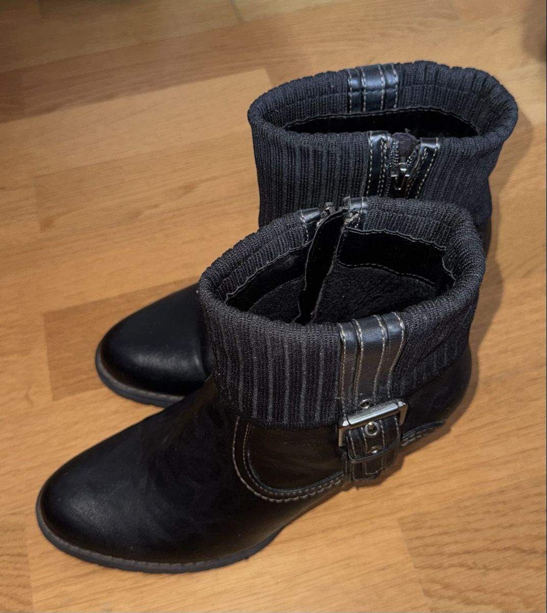 Scarpe da donna: Schöne Stiefeletten, 39 – Usato da Gümligen venduto da morticiaaddams 1