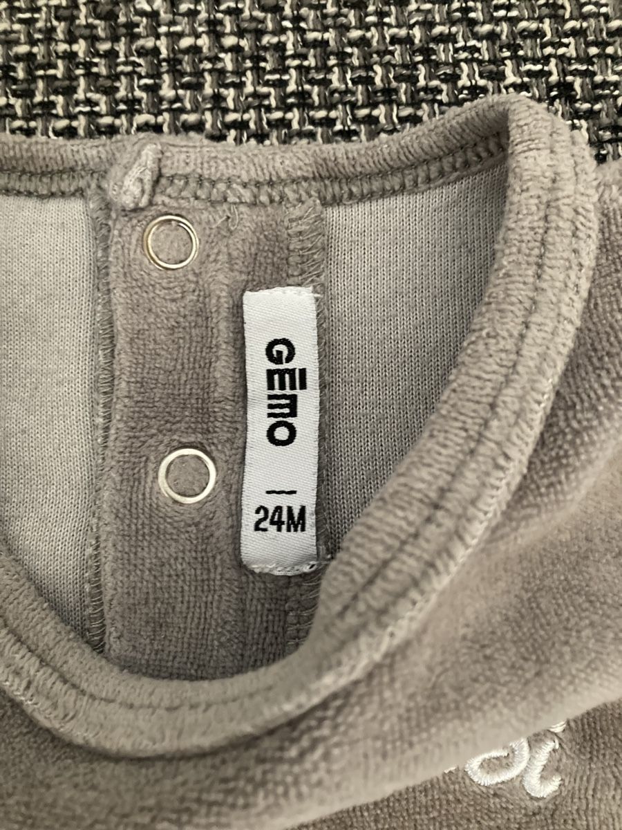 Pyjamas & Ähnliches: Pyjama hiver t. 86 – Gebraucht aus Genève von Eschindler 1
