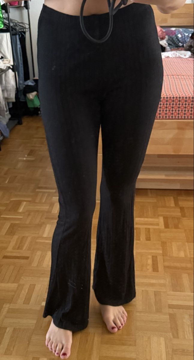 Pantaloni: Schlaghose, schwarz, Grösse XS 34 – Usato da Adliswil venduto da wio_78dl