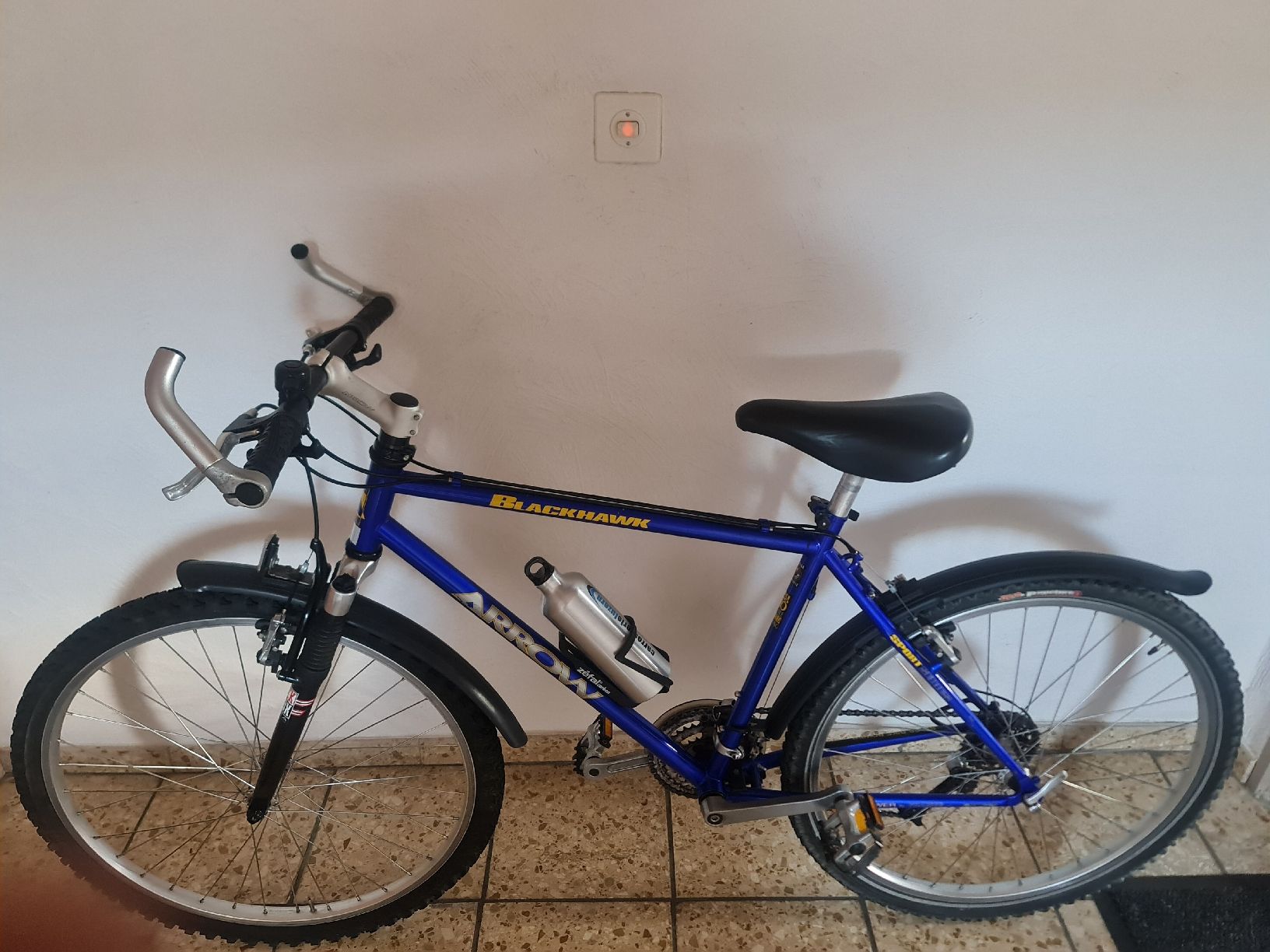 Biciclette: Fahrrad Arrow Blackhawk – Usato da triengen venduto da fad_g29d