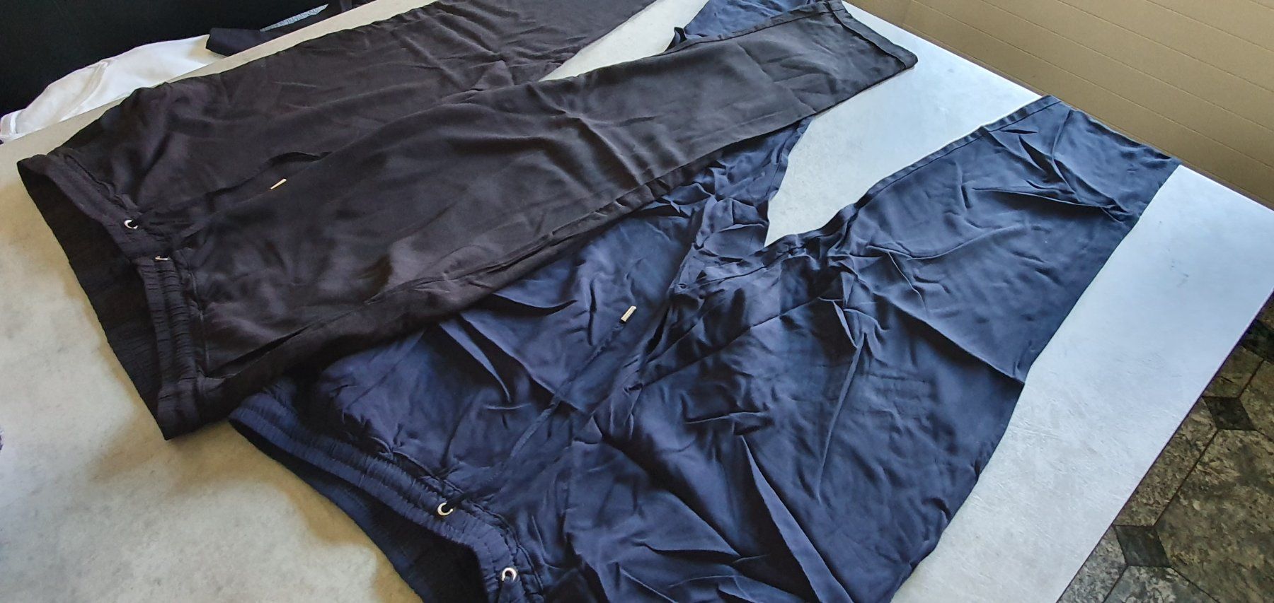 Lotti di vestiti: Kleiderpaket M – Usato da Freienstein venduto da Widder11 1