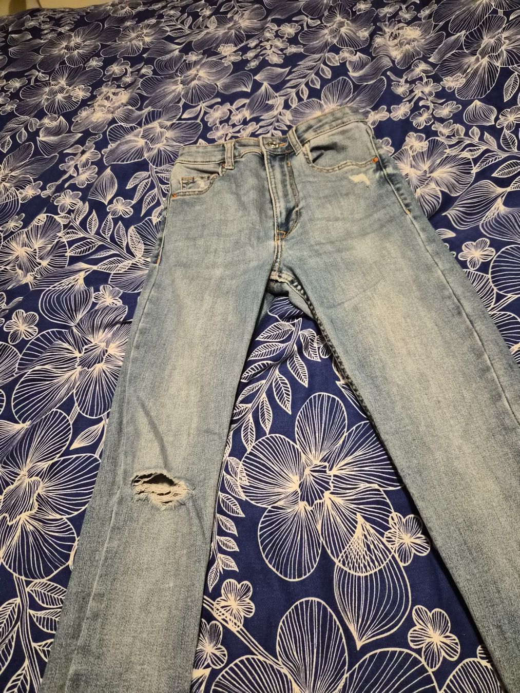 Bershka Pantaloni: Bershka Hose gr 34  nr20 – Nuovo (secondo la descrizione) da Dietikon venduto da Eleda 1