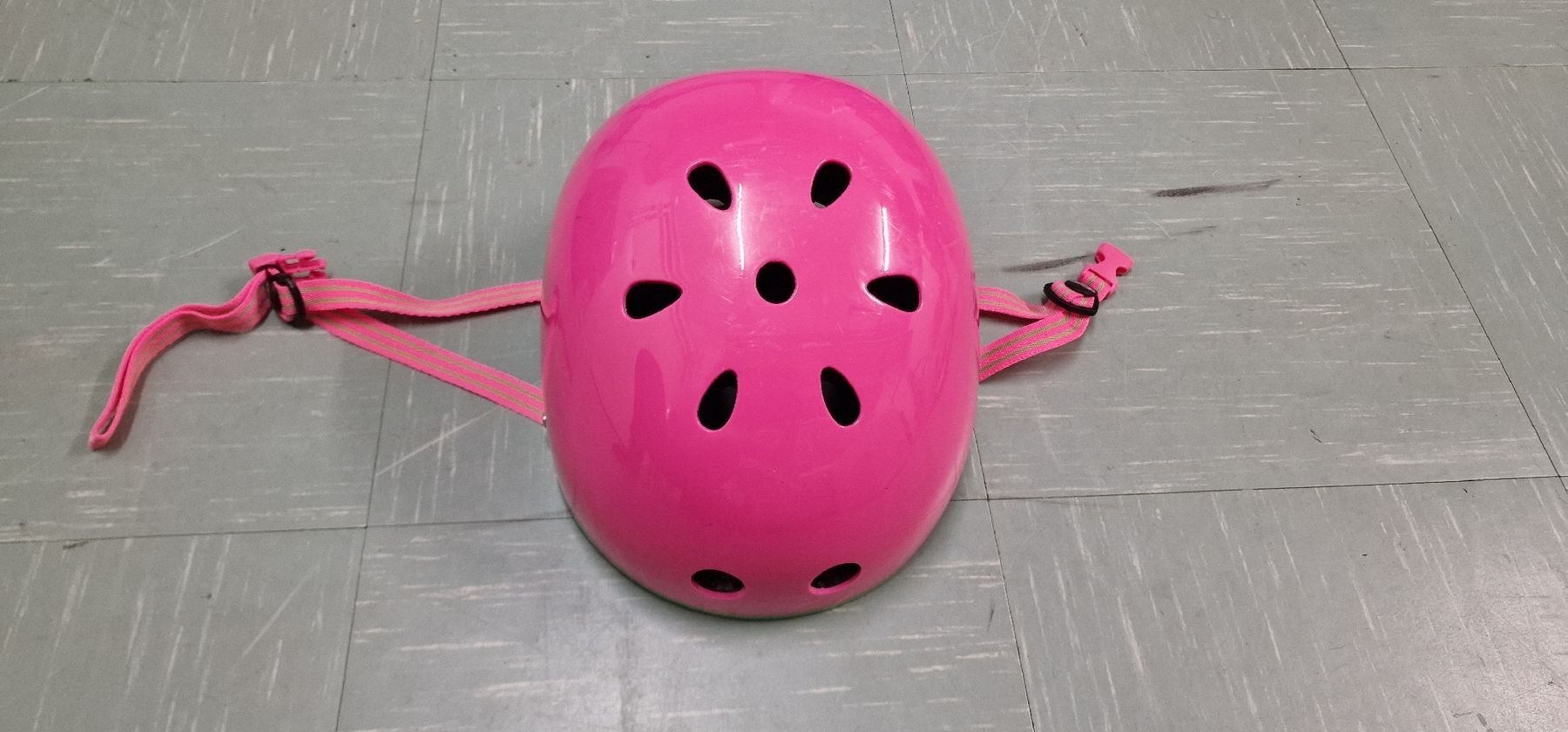 Caschi: Kinderhelm Micro M, 53-57 cm, pink – Usato da Zürich venduto da Efra78