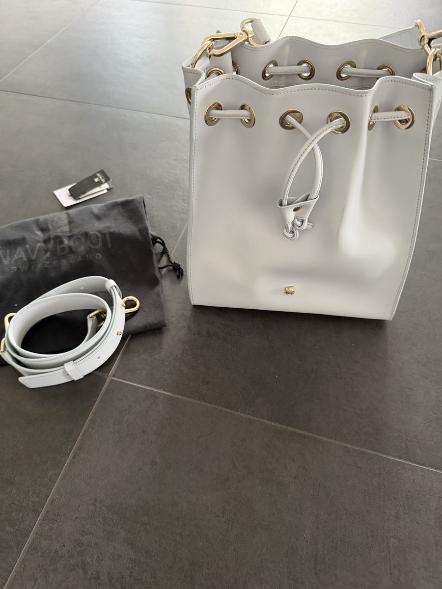Navyboot Sacs femmes: Navyboot Leder Tasche – Neuf (Voir description) à Dierikon par vale46
