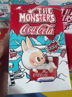 Labubu 2 PIECES, Coca-Cola Pop Mart Figurine à collectionner