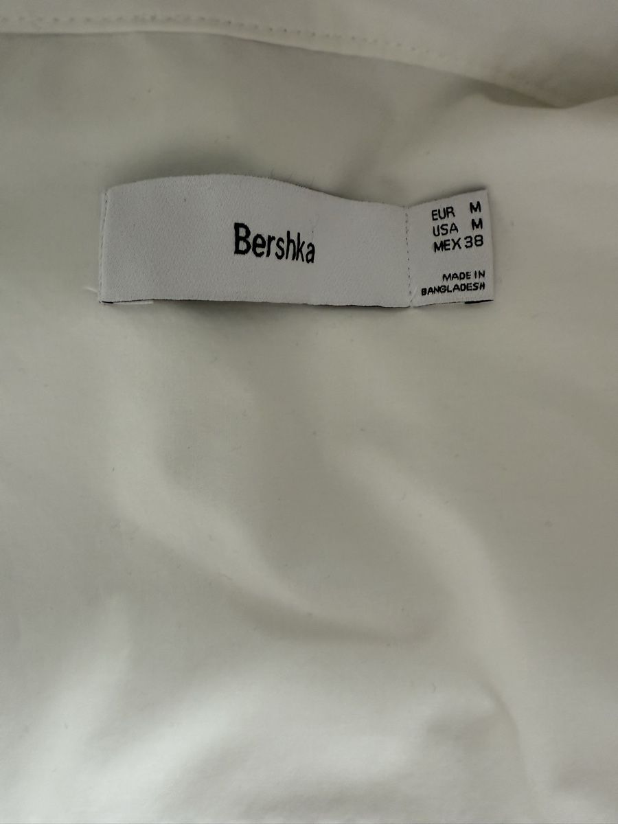 Bershka Camicie: Bershka Hemd kurzarm – Usato da Altstätten SG venduto da noa_cg9g 2