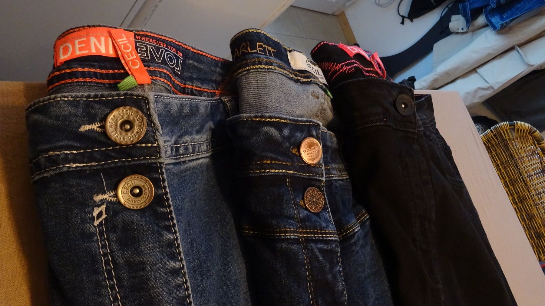 Cecil Jeans: Cecil Jeans 34 / 32 – Usato da Zürich venduto da motfz-d 1