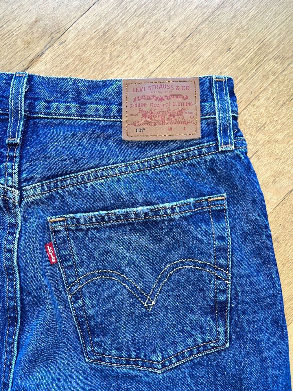 Levi's Jeans: New LEVI'S 501 28 x 32 – Neu und originalverpackt aus Wilen b. Wollerau von rosmarin13 9