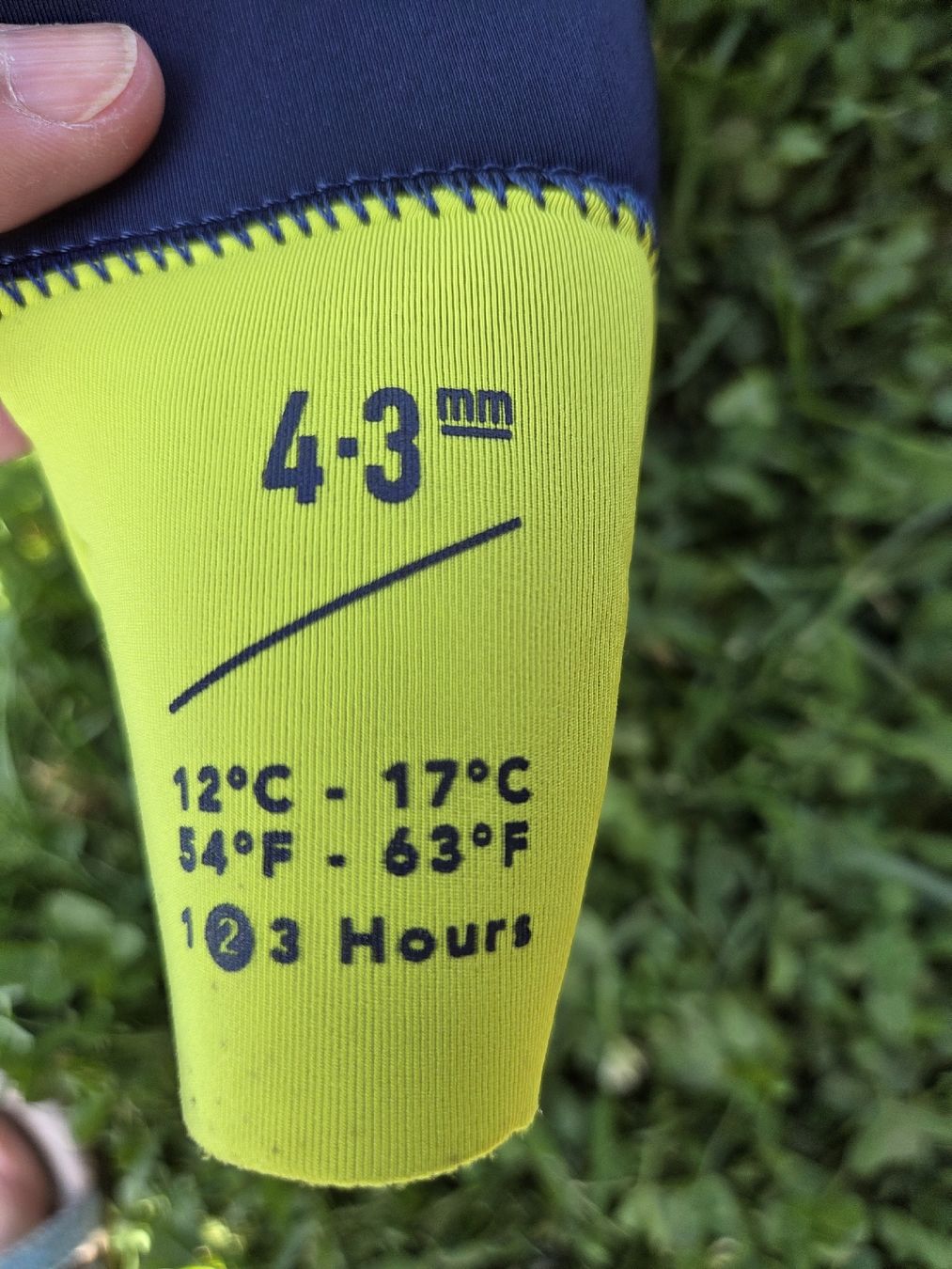 Decathlon Combinaisons de plongée: Wetsuit - Long 4.3mm - child – Neuf (Voir description) à Nyon par aud_by2b 1